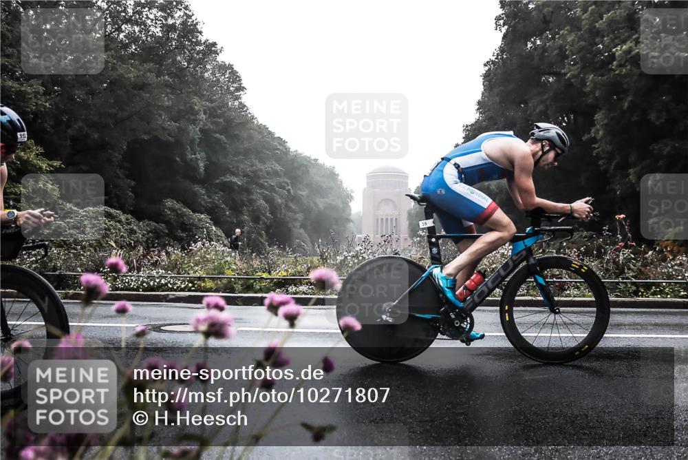 13.09.2026 - Stadtparktriathlon H.Heesch http://msf.ph/oto/10271807 13.09.2026 09:04:40 Radfahren 8, 15, 22, 35, 67, 116, 152 meine-sportfotos.de