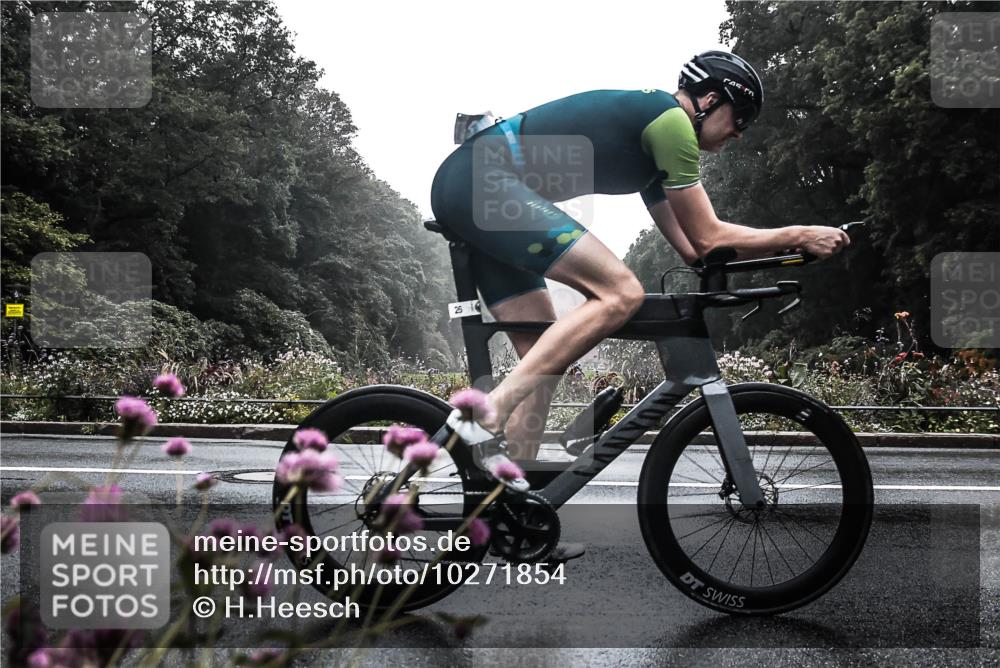 13.09.2026 - Stadtparktriathlon H.Heesch http://msf.ph/oto/10271854 13.09.2026 09:04:59 Radfahren 26, 44, 91, 134, 139, 140 meine-sportfotos.de