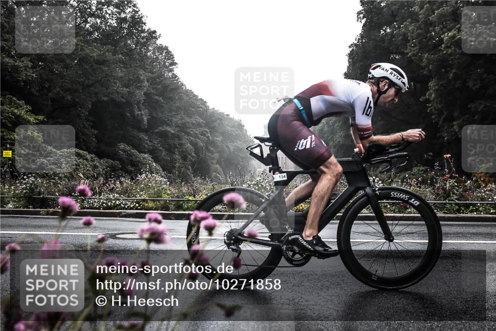 13.09.2026 - Stadtparktriathlon H.Heesch http://msf.ph/oto/10271858 13.09.2026 09:05:01 Radfahren 26, 44, 59, 91, 134, 139 meine-sportfotos.de