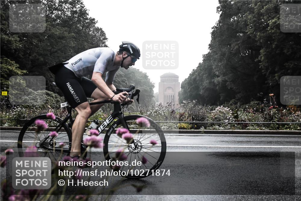 13.09.2026 - Stadtparktriathlon H.Heesch http://msf.ph/oto/10271874 13.09.2026 09:05:15 Radfahren 14, 58 meine-sportfotos.de