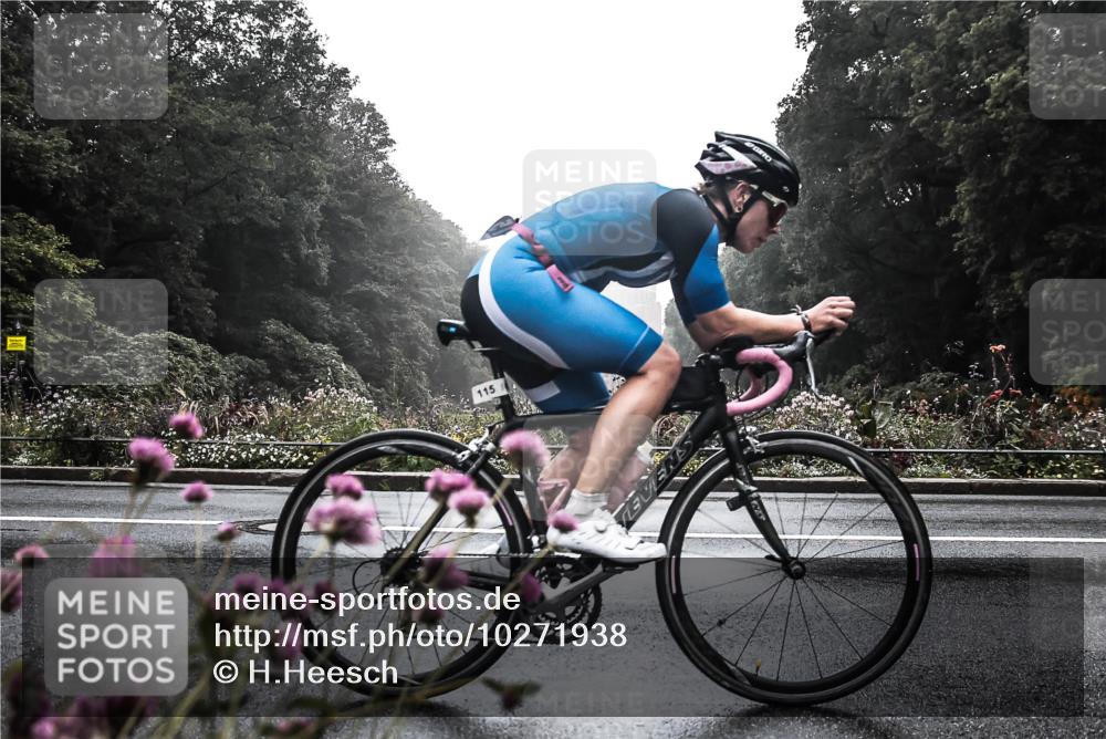 13.09.2026 - Stadtparktriathlon H.Heesch http://msf.ph/oto/10271938 13.09.2026 09:05:54 Radfahren 7, 40, 115 meine-sportfotos.de
