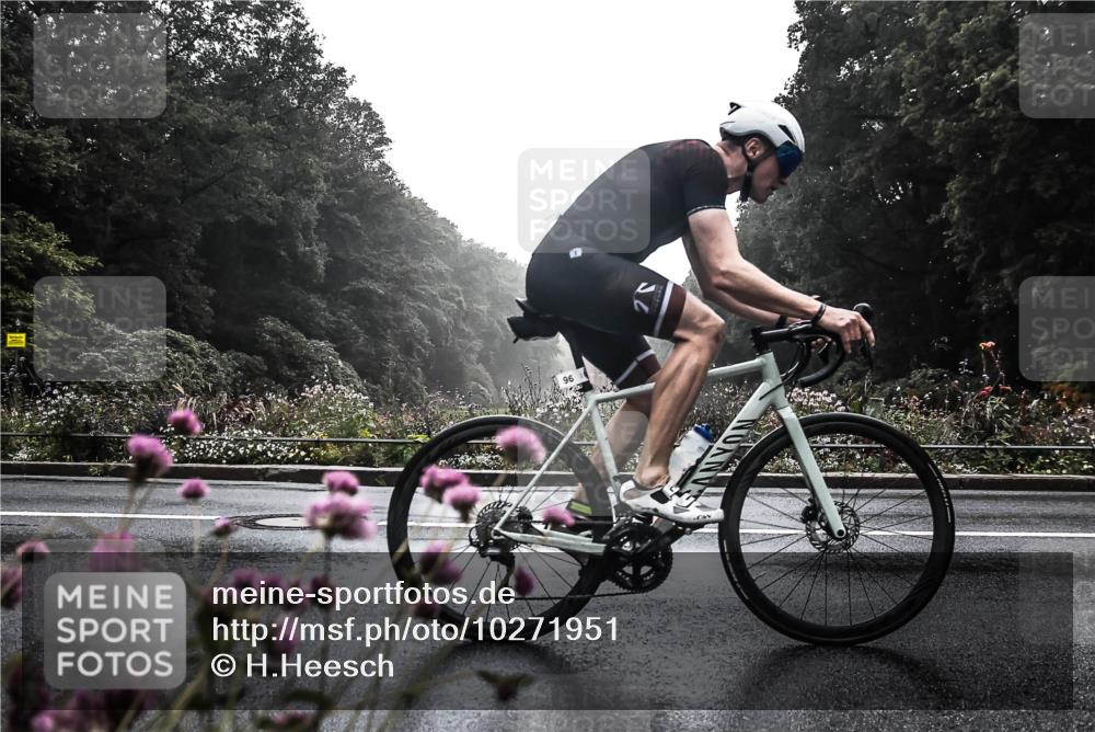 13.09.2026 - Stadtparktriathlon H.Heesch http://msf.ph/oto/10271951 13.09.2026 09:06:04 Radfahren 50, 69, 96 meine-sportfotos.de