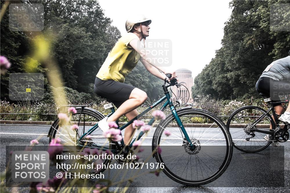 13.09.2026 - Stadtparktriathlon H.Heesch http://msf.ph/oto/10271976 13.09.2026 10:33:14 Radfahren 230, 408, 416, 509 meine-sportfotos.de