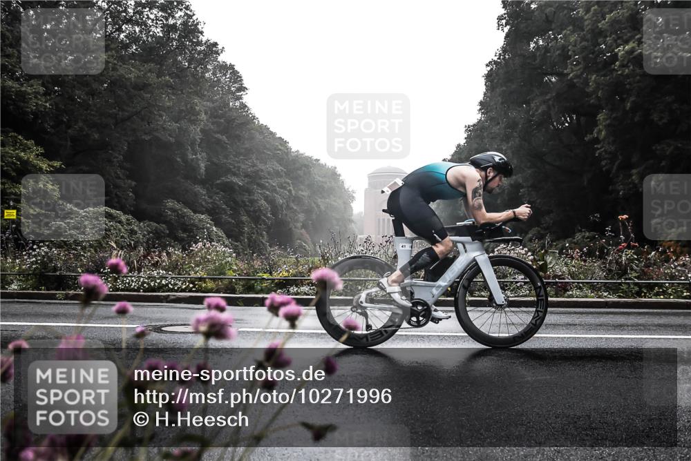 13.09.2026 - Stadtparktriathlon H.Heesch http://msf.ph/oto/10271996 13.09.2026 09:06:49 Radfahren 18, 25, 33, 34, 41, 76, 84, 102, 114 meine-sportfotos.de