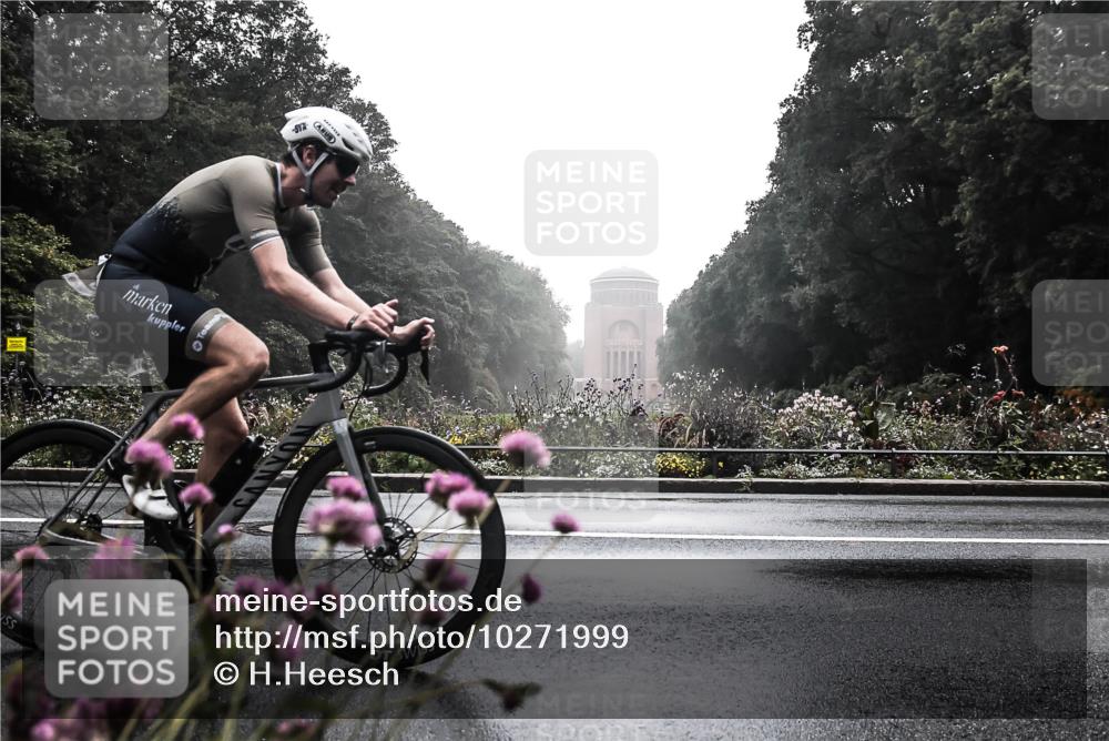 13.09.2026 - Stadtparktriathlon H.Heesch http://msf.ph/oto/10271999 13.09.2026 09:06:49 Radfahren 18, 25, 33, 34, 41, 76, 84, 102, 114 meine-sportfotos.de