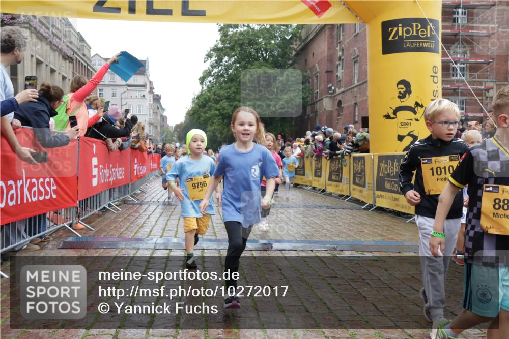 13.09.2026 - Kiel Lauf Yannick Fuchs http://msf.ph/oto/10272017 13.09.2026 08:34:47 Ziel 831, 1104, 1105, 2108, 2276, 2622, 2641, 3953, 4989, 5022, 5579, 5625, 5922, 6335, 6369, 7348, 7382, 8339, 8358, 8499, 8528, 8836, 9167, 9179, 9765, 9881, 10023, 11150, 11158, 11457, 12141, 12352, 12538, 12549, 126, 138, 657, 720, 1623, 1624, 2108, 2612, 2740, 2769, 3023, 3058, 3118, 3277, 3380, 4016, 4417, 4584, 4796, 5099, 5897, 6111, 7042, 7135, 7408, 7957, 8226, 8333, 8423, 8930, 8983, 9047, 9211, 9945, 10713, 10815, 12100, 1103, 9211, 10121 meine-sportfotos.de