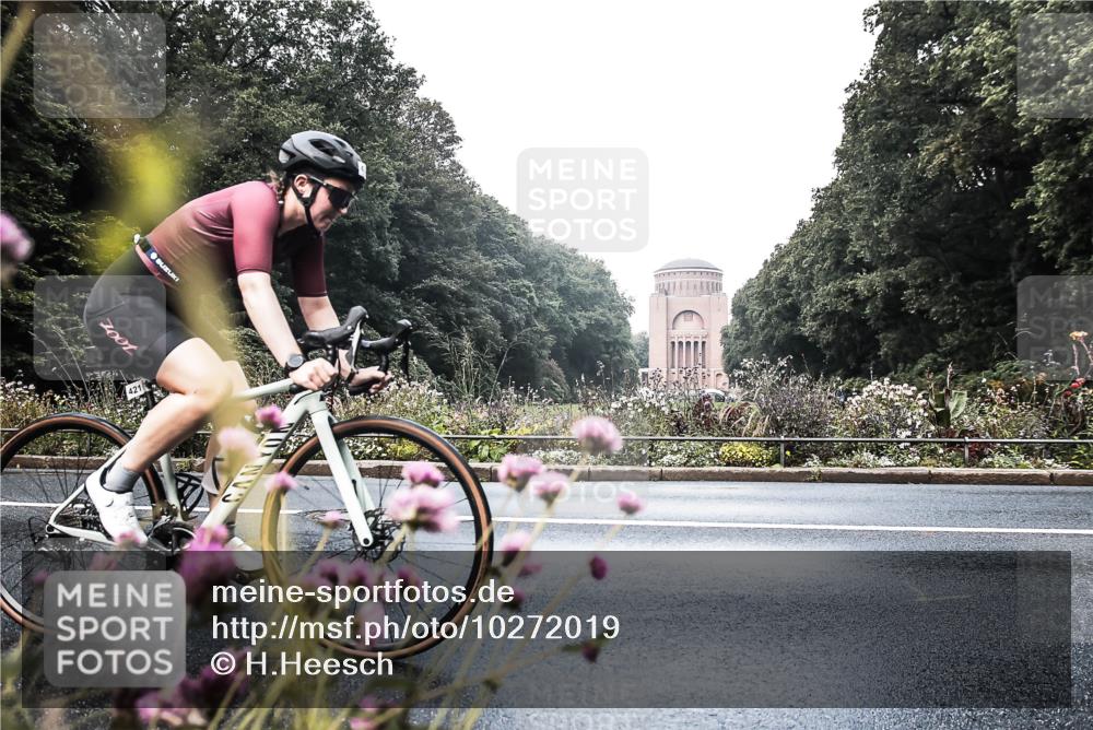 13.09.2026 - Stadtparktriathlon H.Heesch http://msf.ph/oto/10272019 13.09.2026 10:34:10 Radfahren 421, 502 meine-sportfotos.de