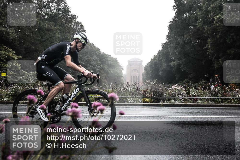 13.09.2026 - Stadtparktriathlon H.Heesch http://msf.ph/oto/10272021 13.09.2026 09:07:03 Radfahren 1, 82, 105, 130 meine-sportfotos.de