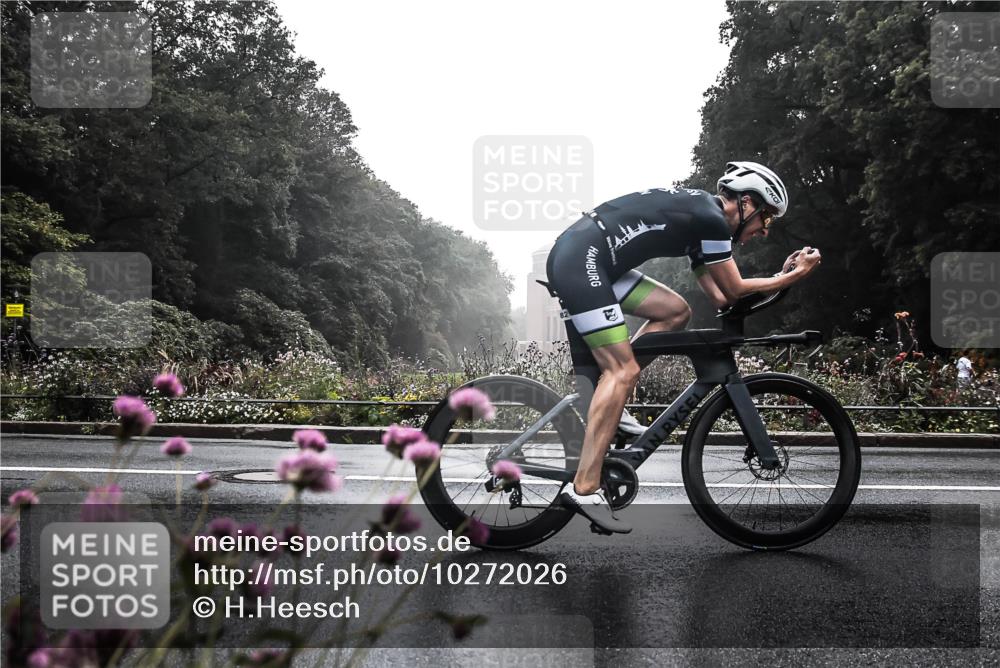 13.09.2026 - Stadtparktriathlon H.Heesch http://msf.ph/oto/10272026 13.09.2026 09:07:04 Radfahren 1, 82, 105, 130 meine-sportfotos.de