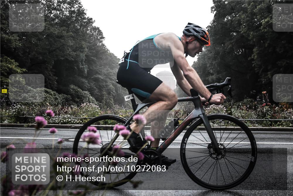 13.09.2026 - Stadtparktriathlon H.Heesch http://msf.ph/oto/10272063 13.09.2026 09:07:28 Radfahren 10, 20, 106, 198, 201 meine-sportfotos.de