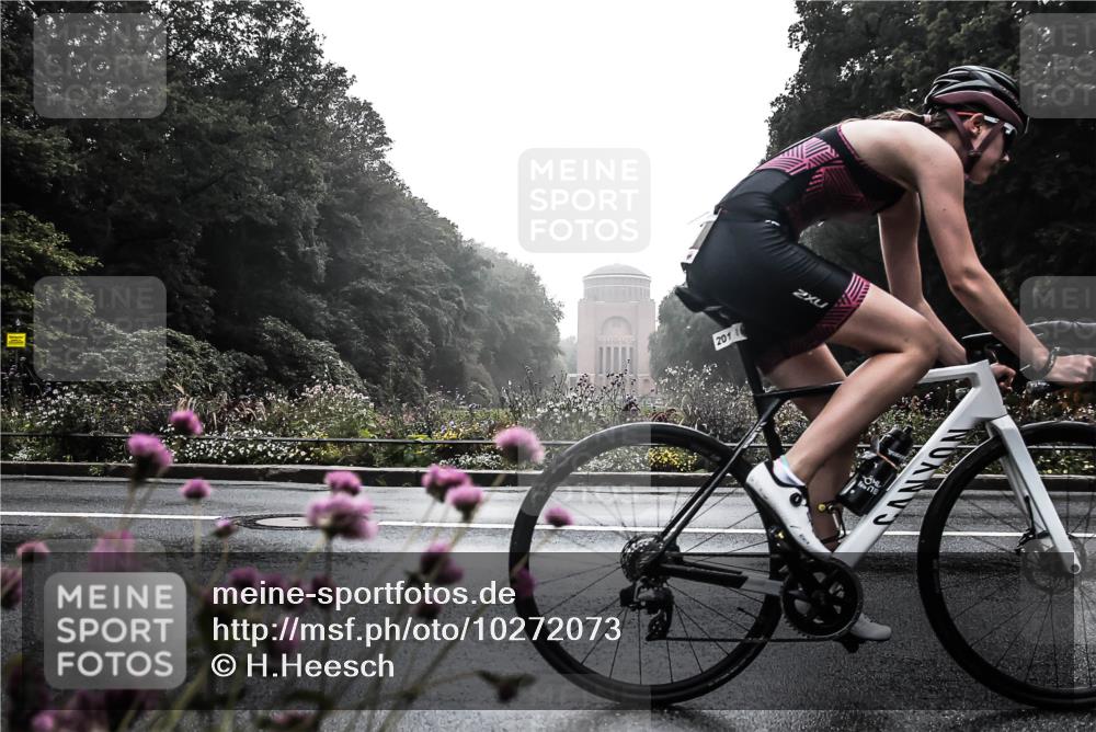 13.09.2026 - Stadtparktriathlon H.Heesch http://msf.ph/oto/10272073 13.09.2026 09:07:29 Radfahren 10, 20, 106, 198, 201 meine-sportfotos.de