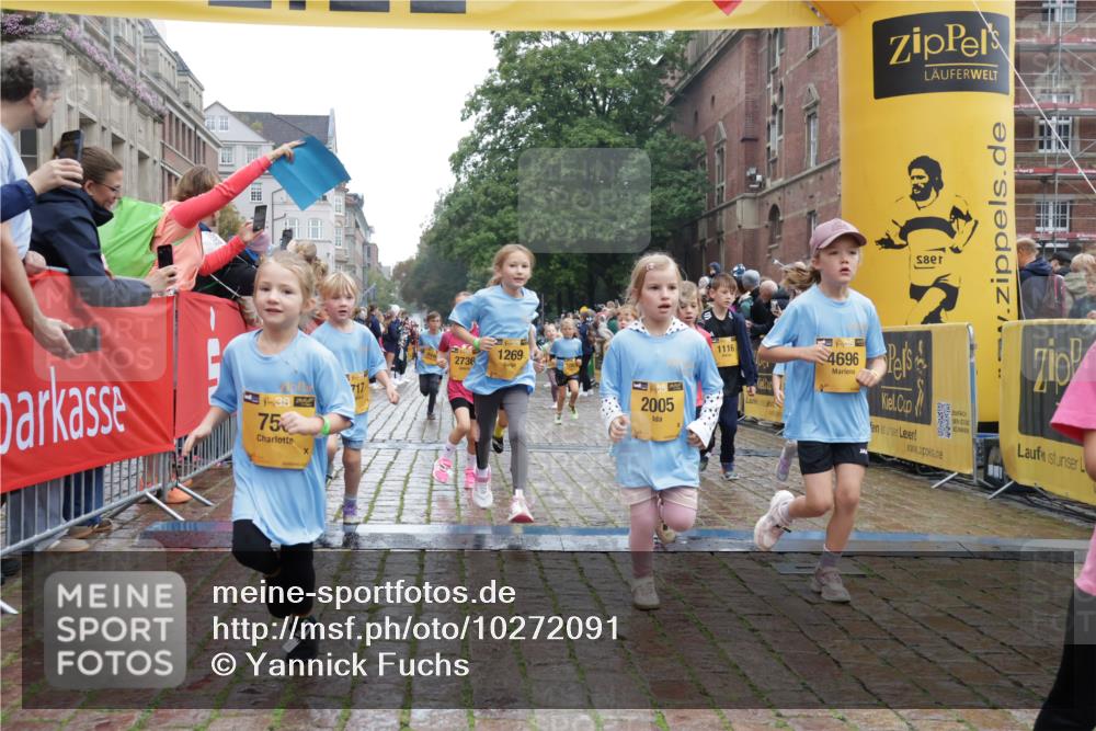 13.09.2026 - Kiel Lauf Yannick Fuchs http://msf.ph/oto/10272091 13.09.2026 08:34:49 Ziel 530, 1104, 1105, 1918, 2276, 2622, 2641, 4989, 5022, 5042, 5579, 5625, 5922, 6335, 6369, 6505, 7348, 7382, 8339, 8358, 8499, 8528, 9167, 9179, 9881, 10023, 11110, 11150, 11158, 11457, 12141, 12352, 12538, 12549, 126, 138, 720, 831, 1623, 1624, 2108, 2612, 2740, 3023, 3058, 3118, 3277, 3380, 3953, 4016, 4417, 4584, 5099, 5897, 6111, 7042, 7135, 7408, 7957, 8226, 8333, 8423, 8836, 8930, 8983, 9047, 10713, 10815, 12100, 1103, 9211, 10121 meine-sportfotos.de