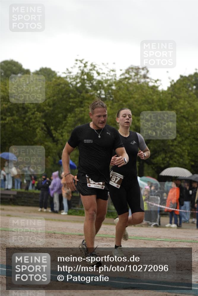 13.09.2026 - Stadtparktriathlon Patografie http://msf.ph/oto/10272096 13.09.2026 12:34:44 Ziel 787, 904 meine-sportfotos.de