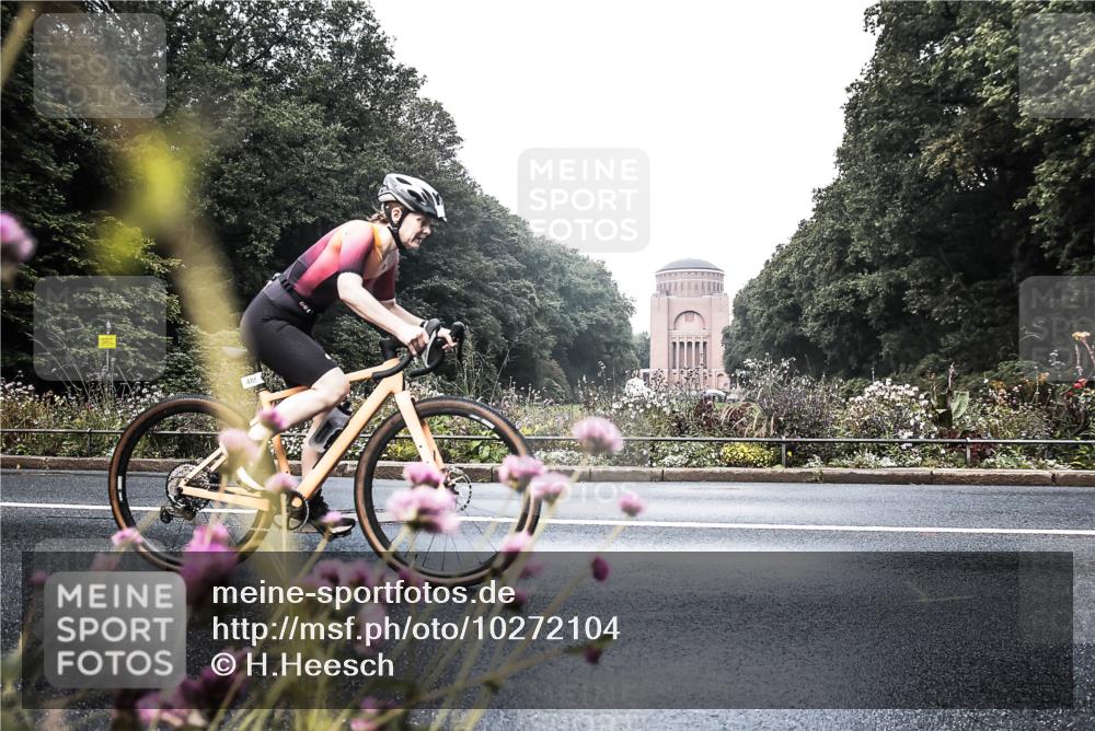 13.09.2026 - Stadtparktriathlon H.Heesch http://msf.ph/oto/10272104 13.09.2026 10:35:43 Radfahren 405 meine-sportfotos.de