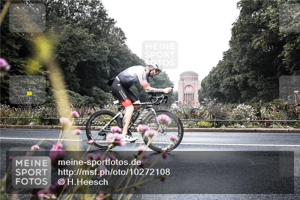 13.09.2026 - Stadtparktriathlon H.Heesch http://msf.ph/oto/10272108 13.09.2026 10:35:49 Radfahren 313, 471 meine-sportfotos.de
