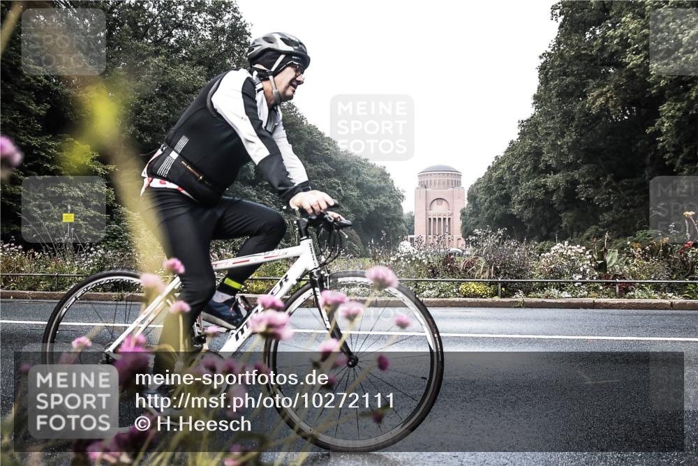 13.09.2026 - Stadtparktriathlon H.Heesch http://msf.ph/oto/10272111 13.09.2026 10:35:49 Radfahren 313, 471 meine-sportfotos.de