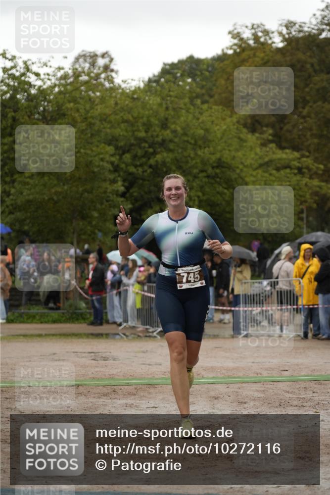 13.09.2026 - Stadtparktriathlon Patografie http://msf.ph/oto/10272116 13.09.2026 12:35:10 Ziel 745 meine-sportfotos.de