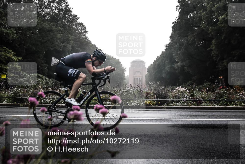 13.09.2026 - Stadtparktriathlon H.Heesch http://msf.ph/oto/10272119 13.09.2026 09:07:59 Radfahren 65, 97, 125 meine-sportfotos.de