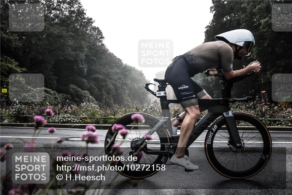 13.09.2026 - Stadtparktriathlon H.Heesch http://msf.ph/oto/10272158 13.09.2026 09:08:17 Radfahren 23, 49, 56, 64, 147, 197 meine-sportfotos.de