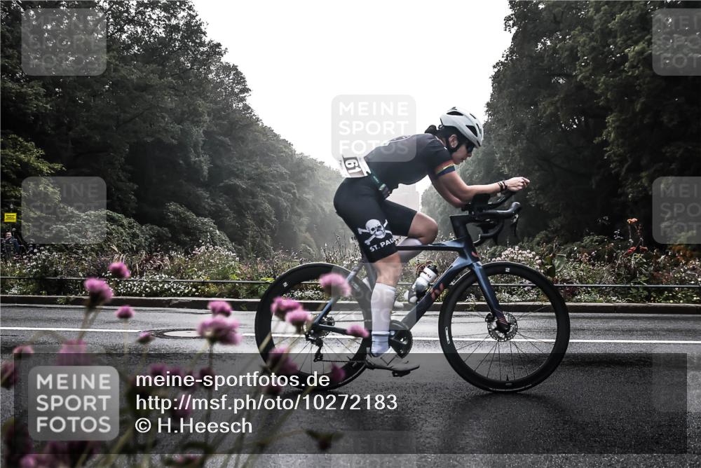 13.09.2026 - Stadtparktriathlon H.Heesch http://msf.ph/oto/10272183 13.09.2026 09:08:25 Radfahren 101, 104, 117, 161 meine-sportfotos.de
