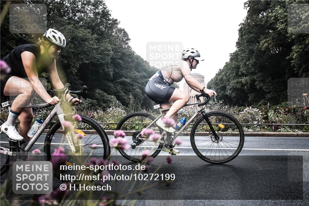 13.09.2026 - Stadtparktriathlon H.Heesch http://msf.ph/oto/10272199 13.09.2026 10:36:58 Radfahren 345, 346, 382, 439, 480, 575 meine-sportfotos.de