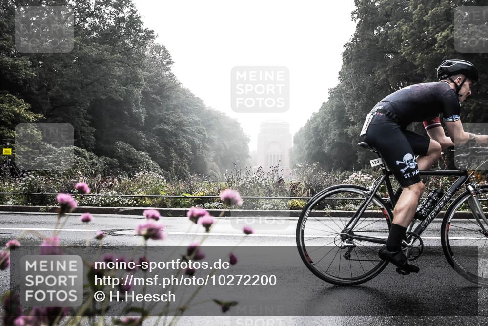 13.09.2026 - Stadtparktriathlon H.Heesch http://msf.ph/oto/10272200 13.09.2026 09:08:32 Radfahren 83, 120, 128, 160 meine-sportfotos.de