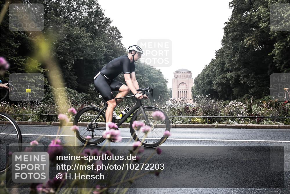 13.09.2026 - Stadtparktriathlon H.Heesch http://msf.ph/oto/10272203 13.09.2026 10:37:02 Radfahren 221, 345, 414, 480 meine-sportfotos.de