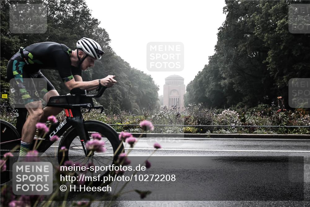 13.09.2026 - Stadtparktriathlon H.Heesch http://msf.ph/oto/10272208 13.09.2026 09:08:48 Radfahren 100 meine-sportfotos.de