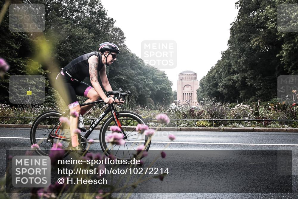 13.09.2026 - Stadtparktriathlon H.Heesch http://msf.ph/oto/10272214 13.09.2026 10:37:12 Radfahren 354, 406, 568 meine-sportfotos.de