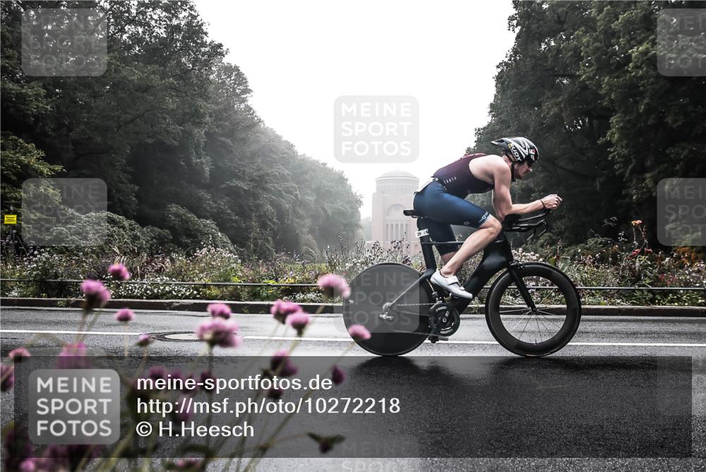 13.09.2026 - Stadtparktriathlon H.Heesch http://msf.ph/oto/10272218 13.09.2026 09:08:56 Radfahren 24, 29, 39, 156, 164 meine-sportfotos.de