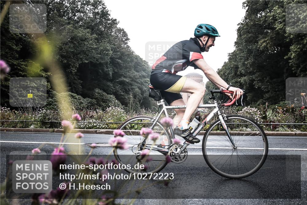 13.09.2026 - Stadtparktriathlon H.Heesch http://msf.ph/oto/10272223 13.09.2026 10:37:15 Radfahren 354, 385, 398, 406, 536, 568 meine-sportfotos.de