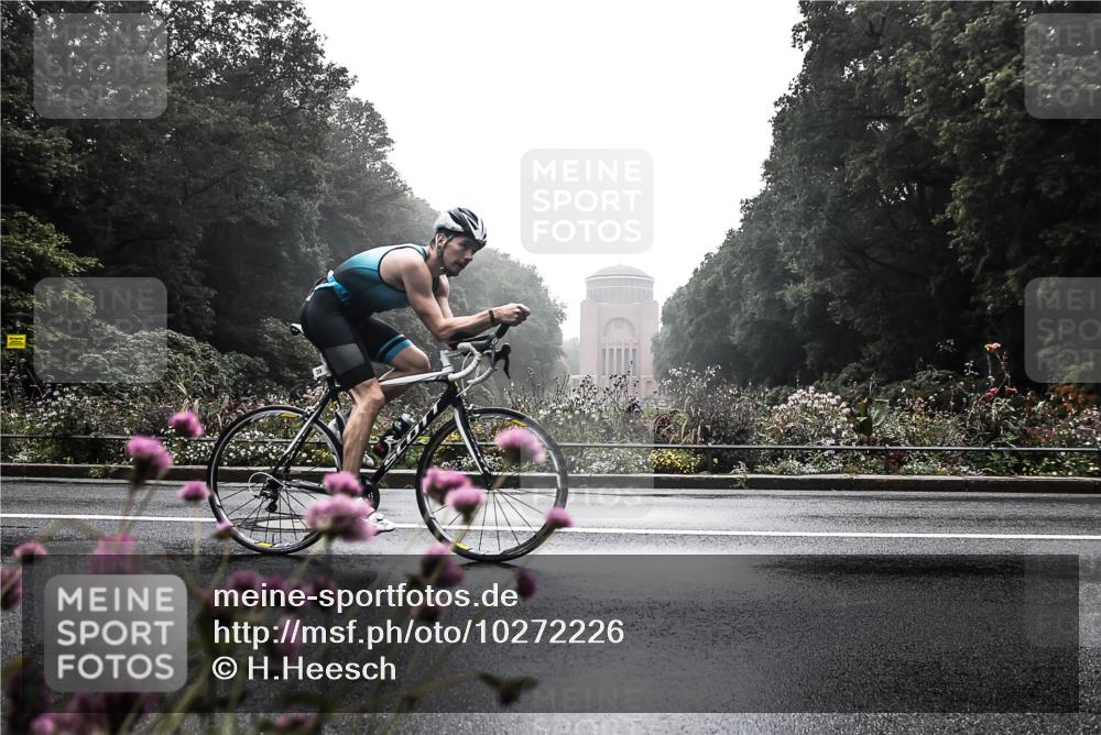 13.09.2026 - Stadtparktriathlon H.Heesch http://msf.ph/oto/10272226 13.09.2026 09:08:59 Radfahren 29, 39, 42, 71, 156, 164, 208 meine-sportfotos.de