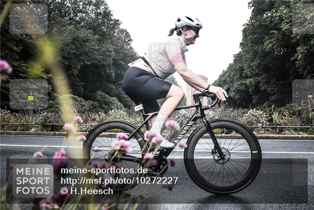 13.09.2026 - Stadtparktriathlon H.Heesch http://msf.ph/oto/10272227 13.09.2026 10:37:17 Radfahren 385, 394, 398, 406, 452, 499, 536, 568 meine-sportfotos.de