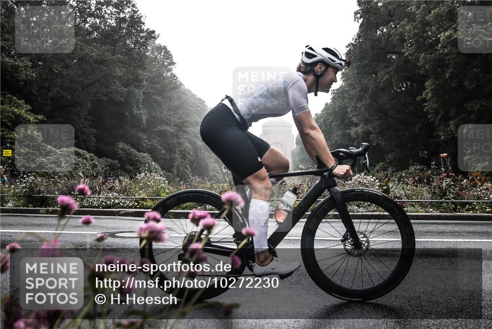 13.09.2026 - Stadtparktriathlon H.Heesch http://msf.ph/oto/10272230 13.09.2026 09:09:00 Radfahren 39, 42, 71, 156, 162, 168, 208 meine-sportfotos.de
