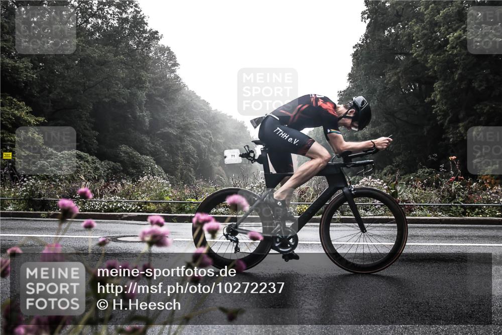 13.09.2026 - Stadtparktriathlon H.Heesch http://msf.ph/oto/10272237 13.09.2026 09:09:04 Radfahren 42, 57, 71, 162, 168, 208 meine-sportfotos.de