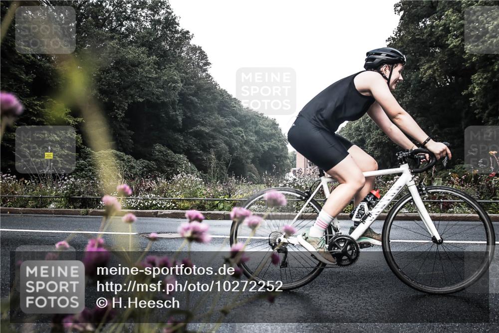 13.09.2026 - Stadtparktriathlon H.Heesch http://msf.ph/oto/10272252 13.09.2026 10:37:23 Radfahren 372, 377, 394, 419, 433, 452, 460, 499, 544, 582 meine-sportfotos.de