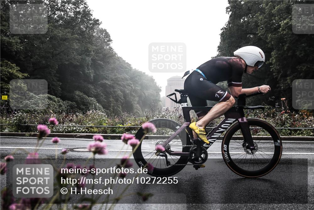 13.09.2026 - Stadtparktriathlon H.Heesch http://msf.ph/oto/10272255 13.09.2026 09:09:10 Radfahren 54, 57, 194, 207 meine-sportfotos.de
