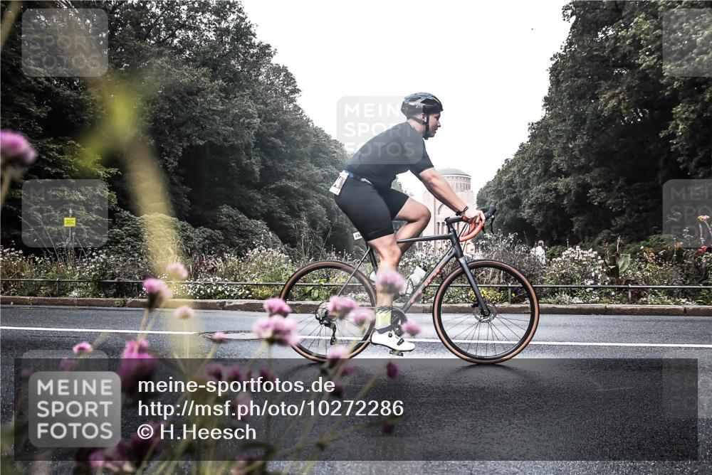 13.09.2026 - Stadtparktriathlon H.Heesch http://msf.ph/oto/10272286 13.09.2026 10:37:33 Radfahren 343, 494, 529 meine-sportfotos.de