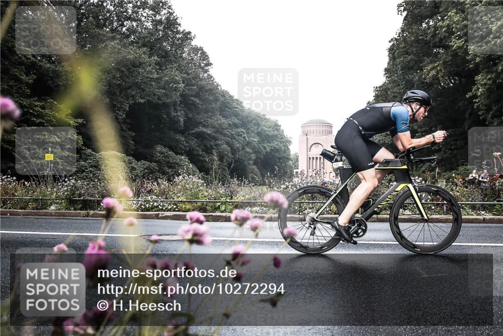 13.09.2026 - Stadtparktriathlon H.Heesch http://msf.ph/oto/10272294 13.09.2026 10:37:40 Radfahren 329, 432, 540 meine-sportfotos.de
