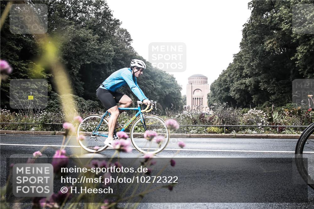 13.09.2026 - Stadtparktriathlon H.Heesch http://msf.ph/oto/10272322 13.09.2026 10:37:53 Radfahren 376, 420, 449, 484, 491, 504, 518, 527 meine-sportfotos.de