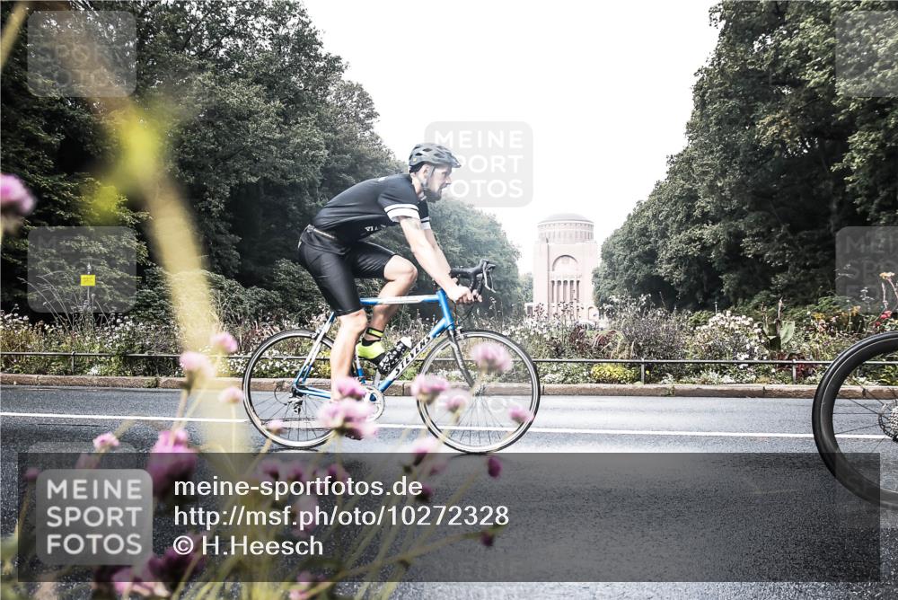 13.09.2026 - Stadtparktriathlon H.Heesch http://msf.ph/oto/10272328 13.09.2026 10:37:54 Radfahren 376, 420, 449, 484, 491, 504, 518, 527, 584 meine-sportfotos.de