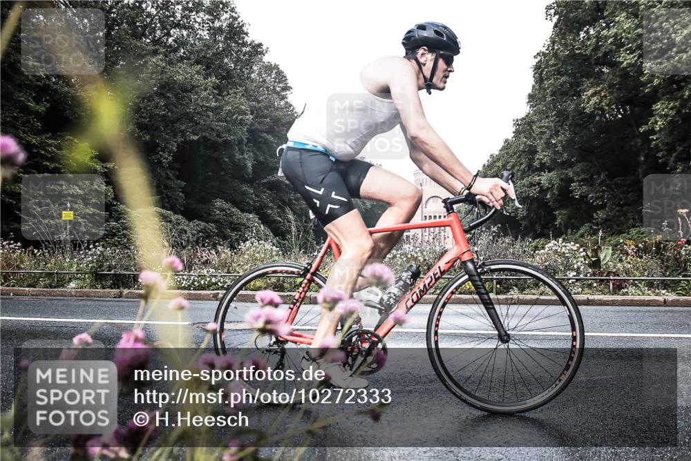 13.09.2026 - Stadtparktriathlon H.Heesch http://msf.ph/oto/10272333 13.09.2026 10:37:56 Radfahren 376, 449, 483, 484, 504, 518, 527, 584 meine-sportfotos.de