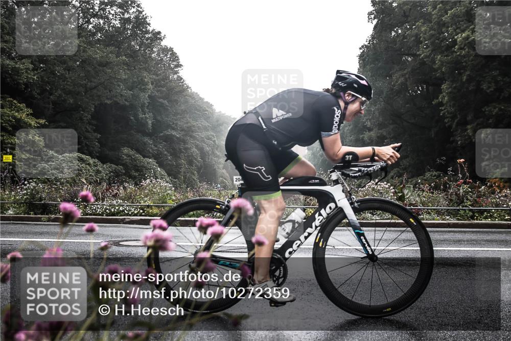 13.09.2026 - Stadtparktriathlon H.Heesch http://msf.ph/oto/10272359 13.09.2026 09:10:05 Radfahren 204, 209 meine-sportfotos.de
