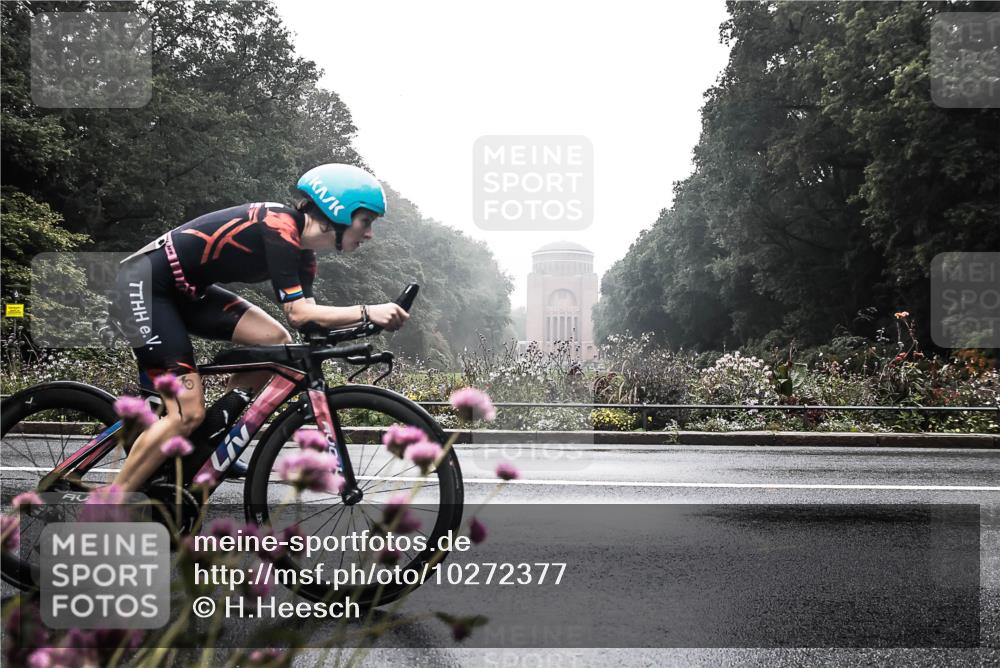 13.09.2026 - Stadtparktriathlon H.Heesch http://msf.ph/oto/10272377 13.09.2026 09:10:26 Radfahren 8, 22, 174 meine-sportfotos.de