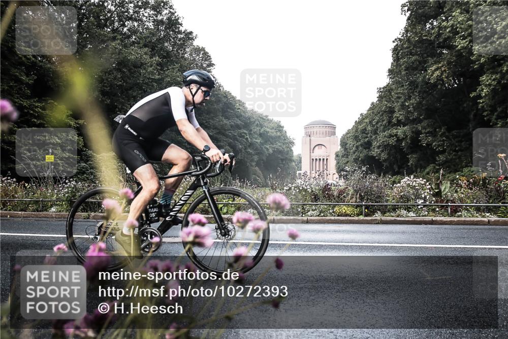 13.09.2026 - Stadtparktriathlon H.Heesch http://msf.ph/oto/10272393 13.09.2026 10:38:43 Radfahren 566 meine-sportfotos.de