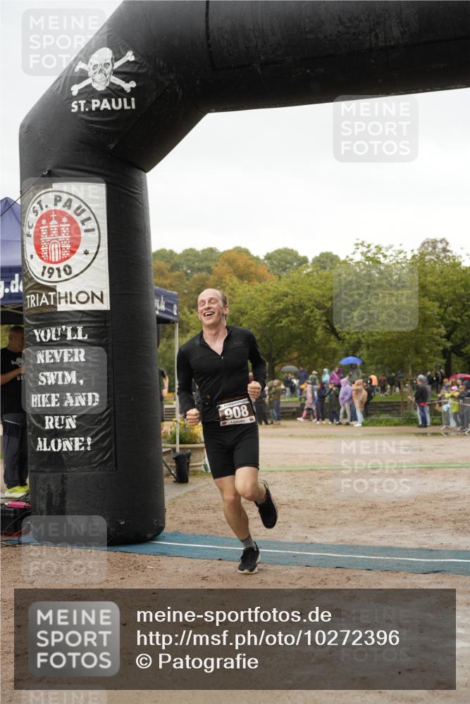 13.09.2026 - Stadtparktriathlon Patografie http://msf.ph/oto/10272396 13.09.2026 12:37:48 Ziel 838, 908, 917 meine-sportfotos.de