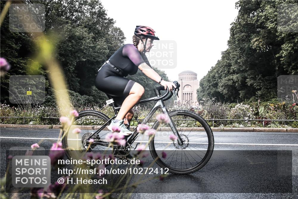 13.09.2026 - Stadtparktriathlon H.Heesch http://msf.ph/oto/10272412 13.09.2026 10:38:58 Radfahren 390, 400, 486, 509, 573 meine-sportfotos.de