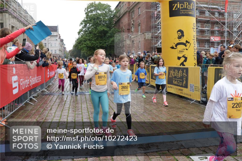 13.09.2026 - Kiel Lauf Yannick Fuchs http://msf.ph/oto/10272423 13.09.2026 08:35:14 Ziel 192, 230, 242, 782, 1148, 1764, 2071, 2495, 2715, 2917, 2987, 5066, 5076, 5091, 5581, 6037, 6195, 6444, 6448, 6617, 6785, 6910, 7074, 7083, 7126, 7133, 7421, 7882, 7885, 8109, 8336, 8800, 8984, 9159, 9262, 9888, 9927, 10588, 10875, 11070, 530, 717, 729, 756, 809, 1010, 1104, 1105, 1116, 1269, 1918, 2005, 2276, 2622, 2641, 2643, 2736, 2774, 2917, 4696, 4989, 5022, 5042, 5416, 5579, 5625, 5922, 6335, 6369, 6503, 6505, 6595, 7348 meine-sportfotos.de