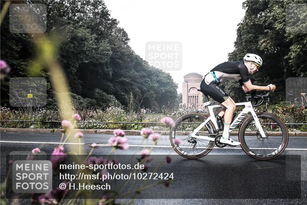 13.09.2026 - Stadtparktriathlon H.Heesch http://msf.ph/oto/10272424 13.09.2026 10:39:04 Radfahren 473, 509, 534, 573 meine-sportfotos.de