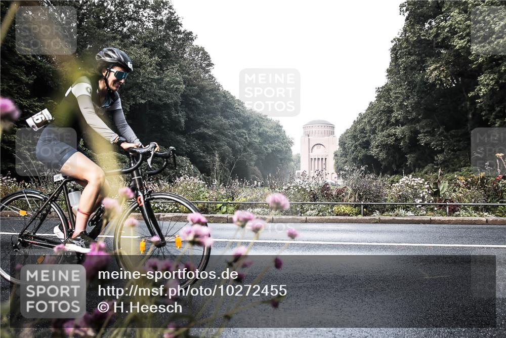 13.09.2026 - Stadtparktriathlon H.Heesch http://msf.ph/oto/10272455 13.09.2026 10:39:27 Radfahren 386, 413, 423, 470, 522 meine-sportfotos.de